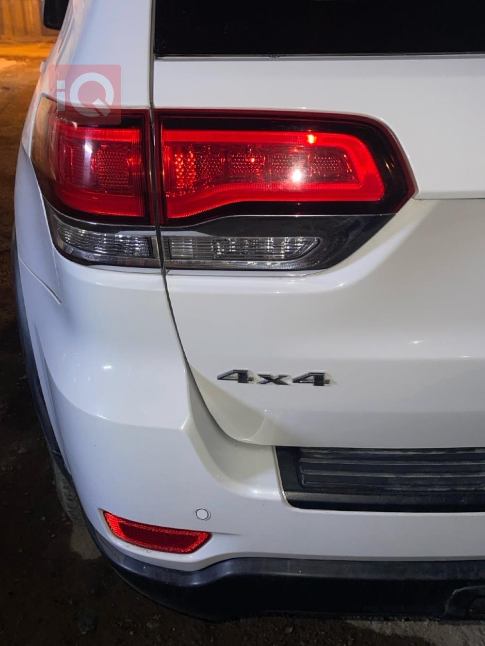 جيب جراند شيروكي